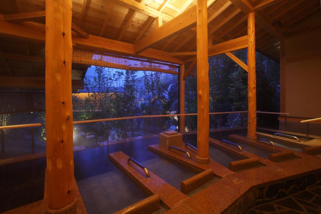 Iizaka Hotel Juraku Fukushima  Zewnętrze zdjęcie